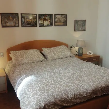 Prione70 Apartment